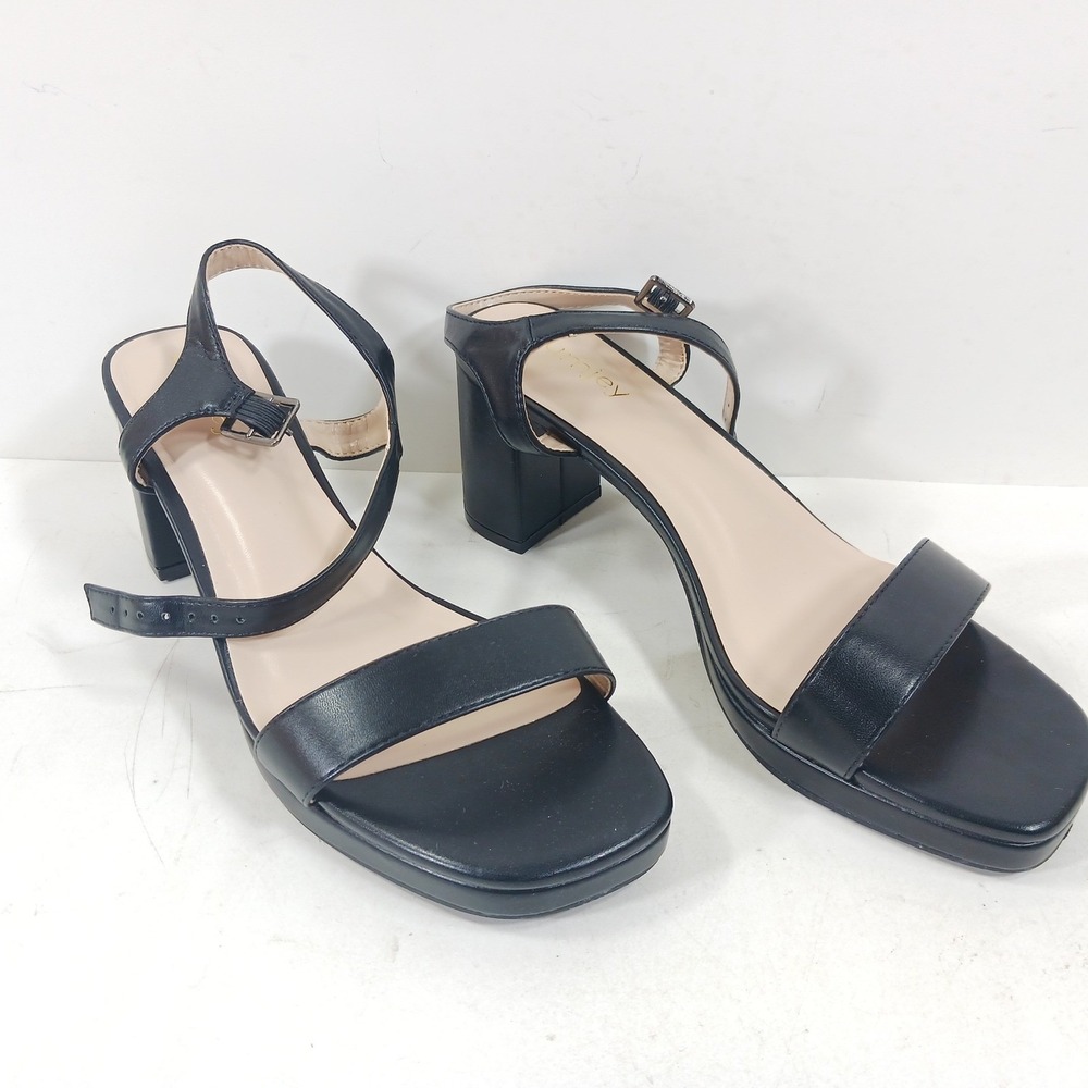 Dumjey Black Block Heel Sandals Ankle Strap Square Toe Size 9.5 Womens Shoes - Picture 2 of 9